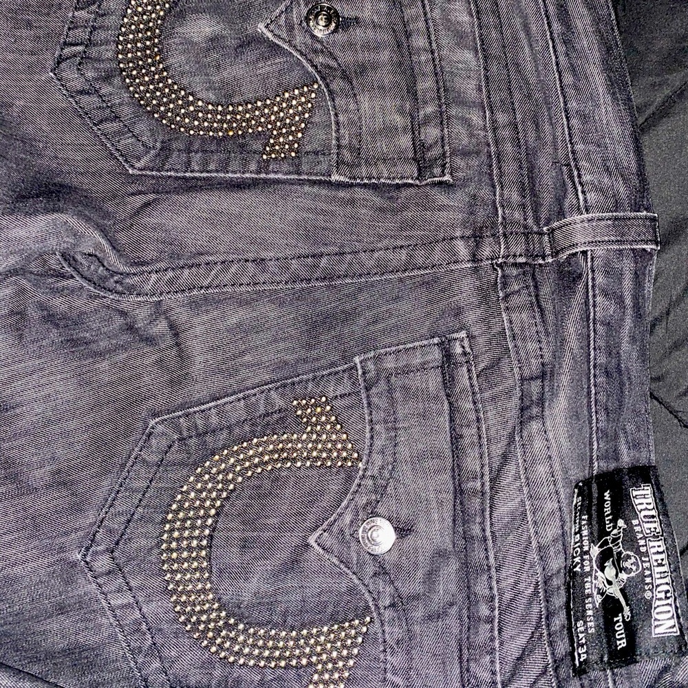 True religion black straight relaxed denim with studs on back pocket horseshoes